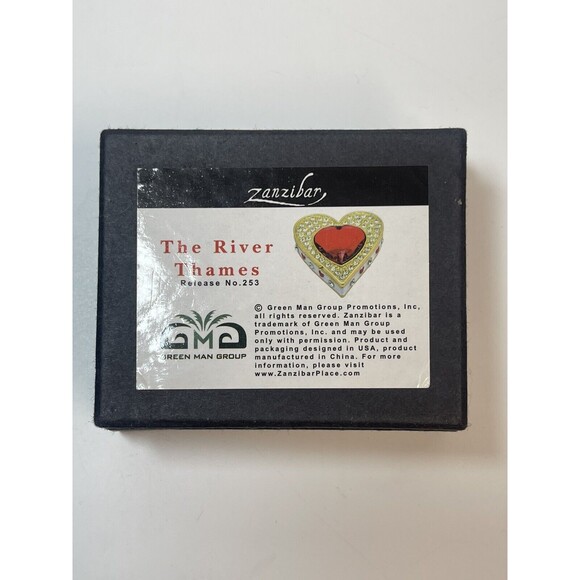 Zanzibar Mini Red Heart Collectable Trinket Box New - Picture 8 of 9